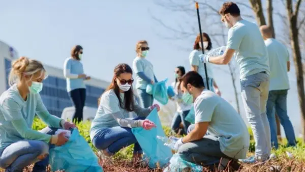 A Look At Why Volunteers Are The Backbone Of Any Successful Charity Volunteers